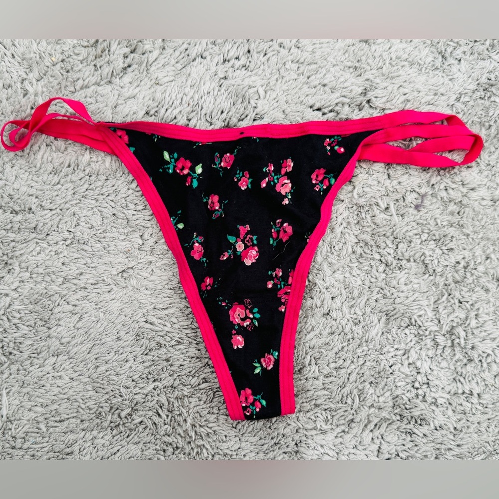 Vintage La Senza Thong